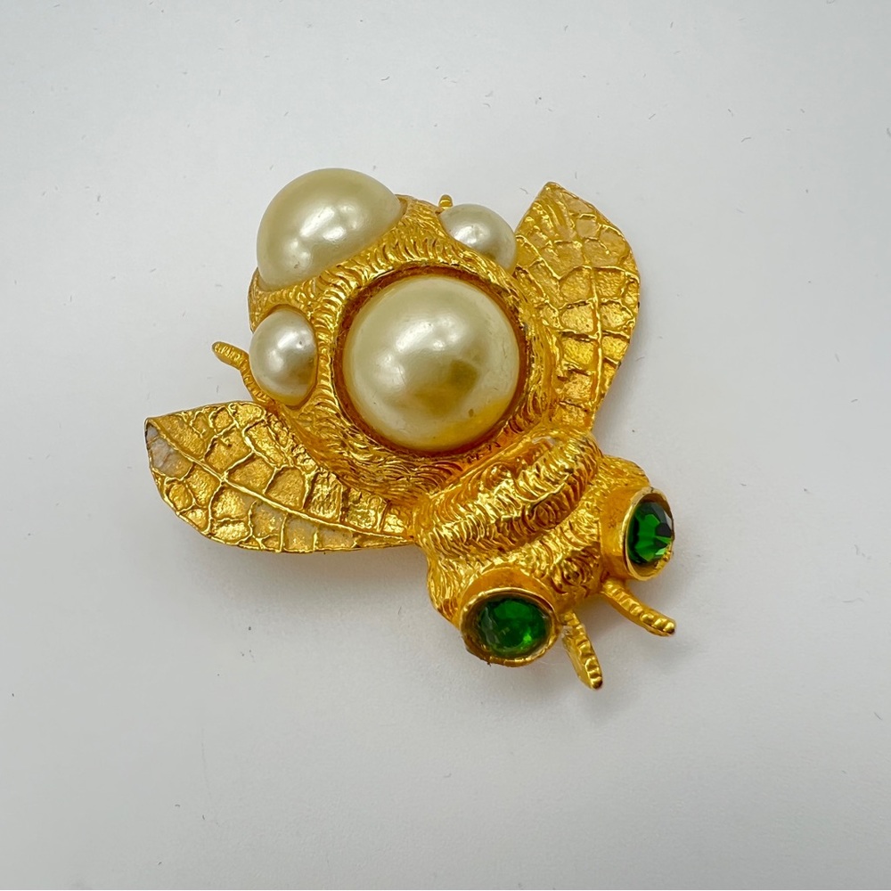 “Ivana” Gold Bee Brooch with Pearls and Green Accents